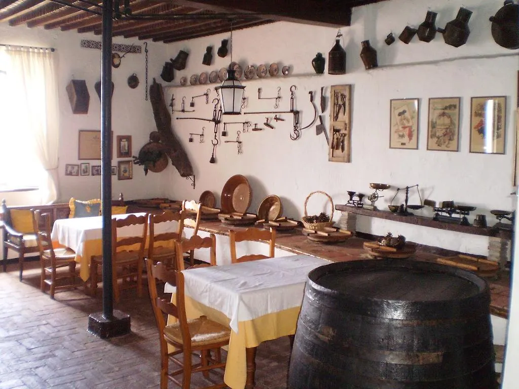 Hotel-Museo Molino De Los Abuelos Comares 3*,