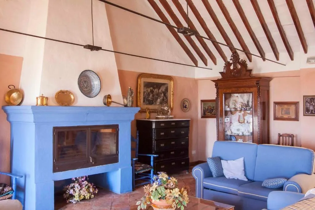 فندق Comares Hotel-Museo Molino De Los Abuelos