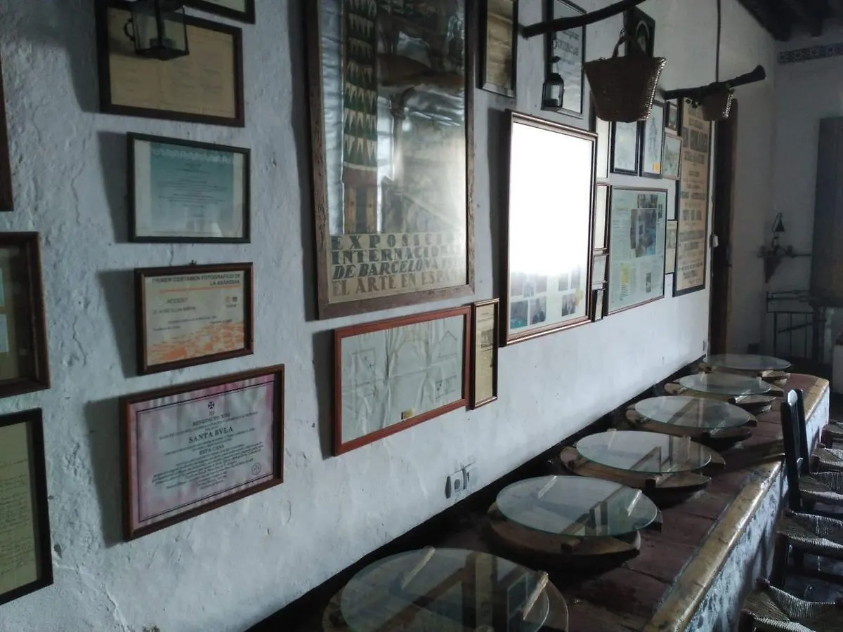 Hotel-Museo Molino De Los Abuelos Comares 3*,